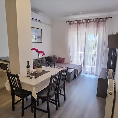 Apartments & Rooms Milena Vodice Kültér fotó