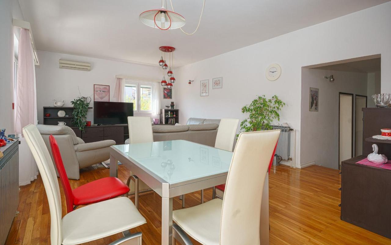 Apartment & Milena Vodice