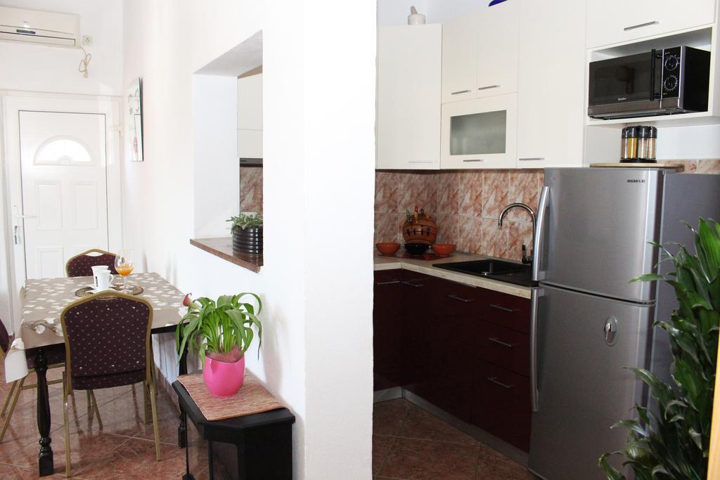 Apartman & Milena *